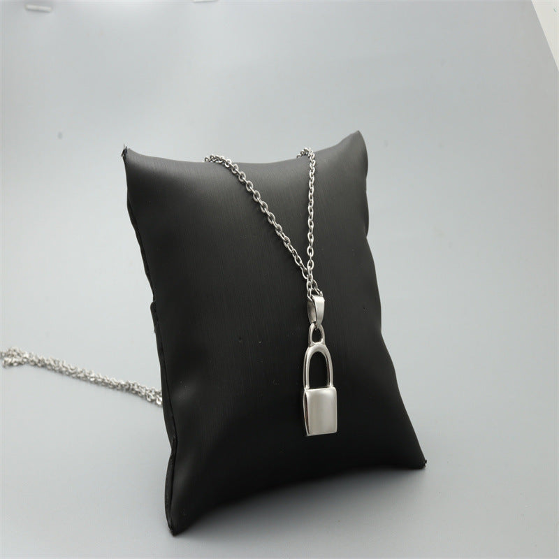 Classic Necklace with Timeless Appeal