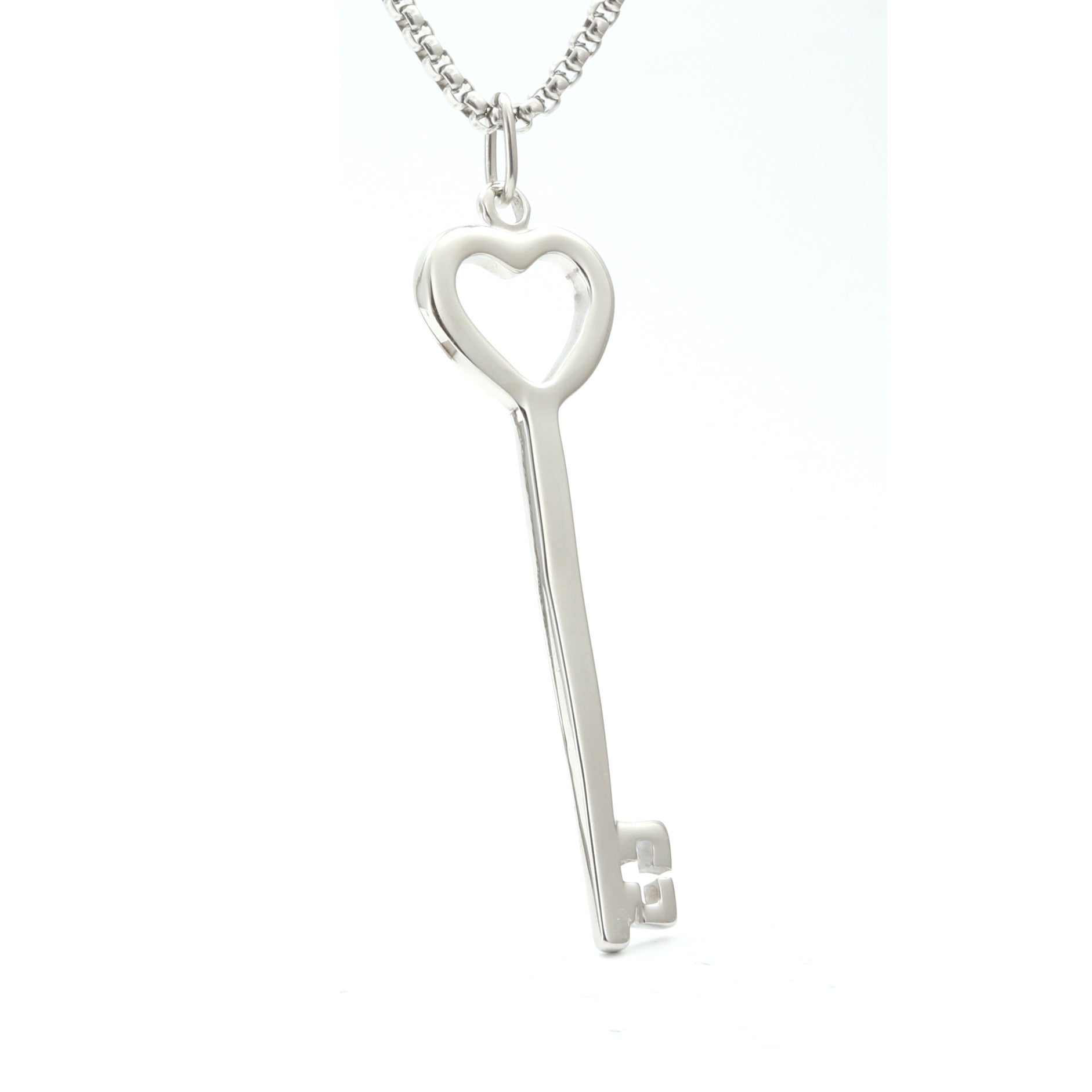 Charming Necklace for Any Occasion