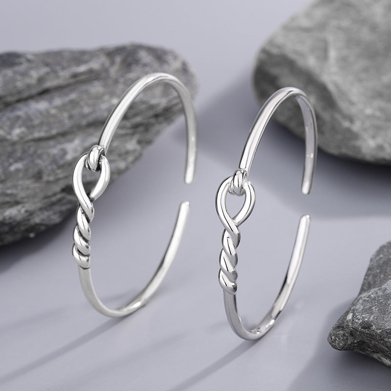 Charming Bracelet for Any Occasion