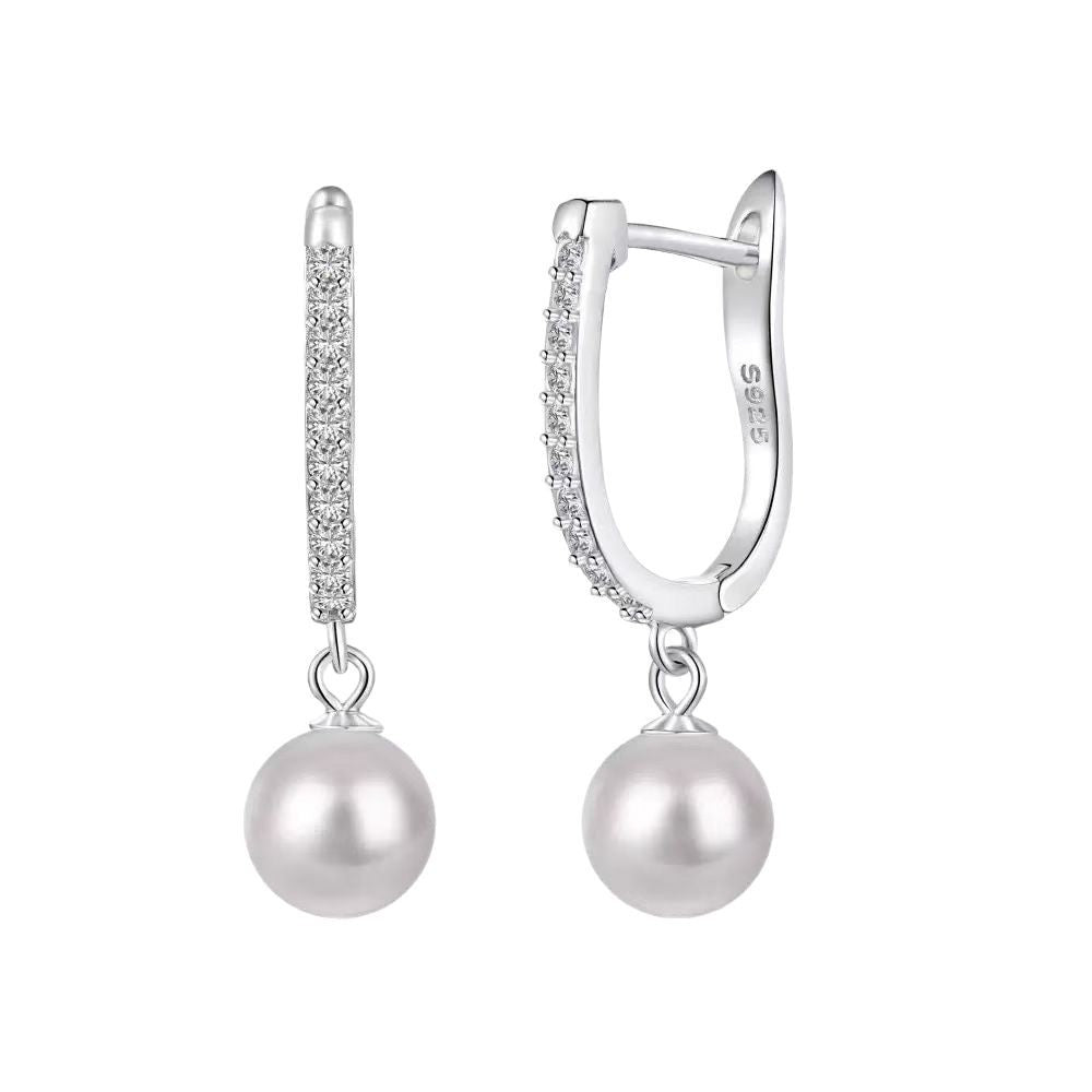 Classic Pearl Earring with Timeless Appeal