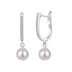 Classic Pearl Earring with Timeless Appeal