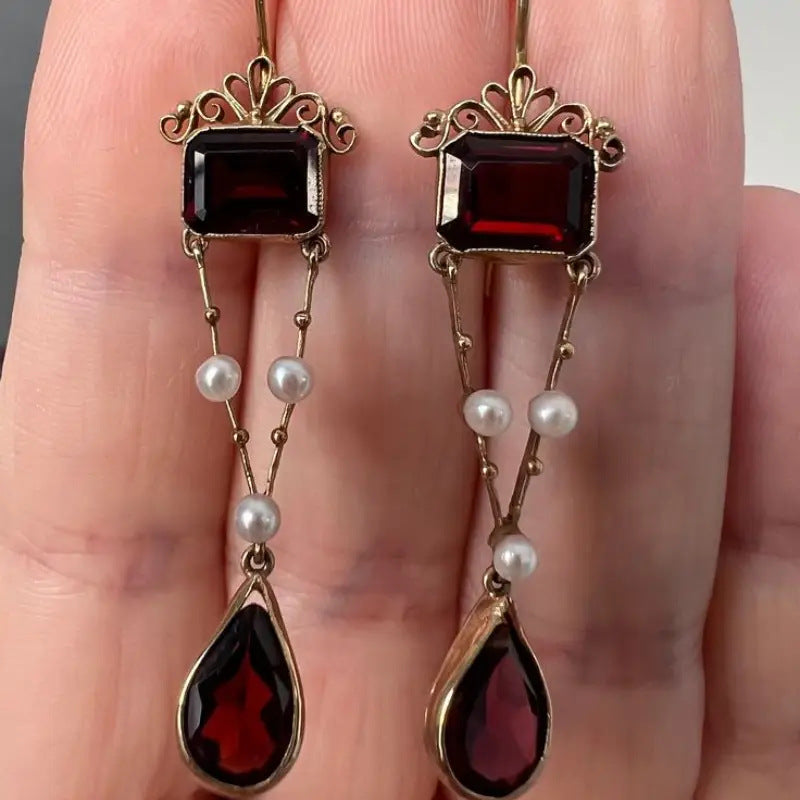 Stunning Pearl Earring for Daily Wear