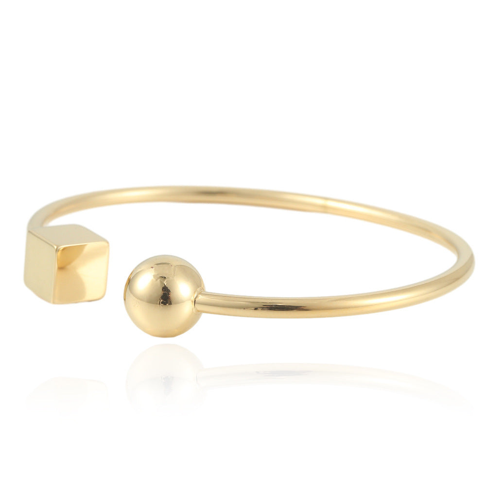 Classic Bracelet with Timeless Appeal