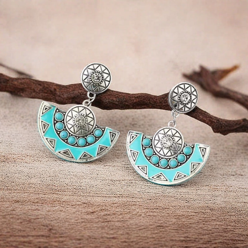 Charming Earring for Any Occasion