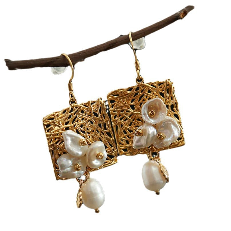 Beautiful Pearl Earring with Unique Style