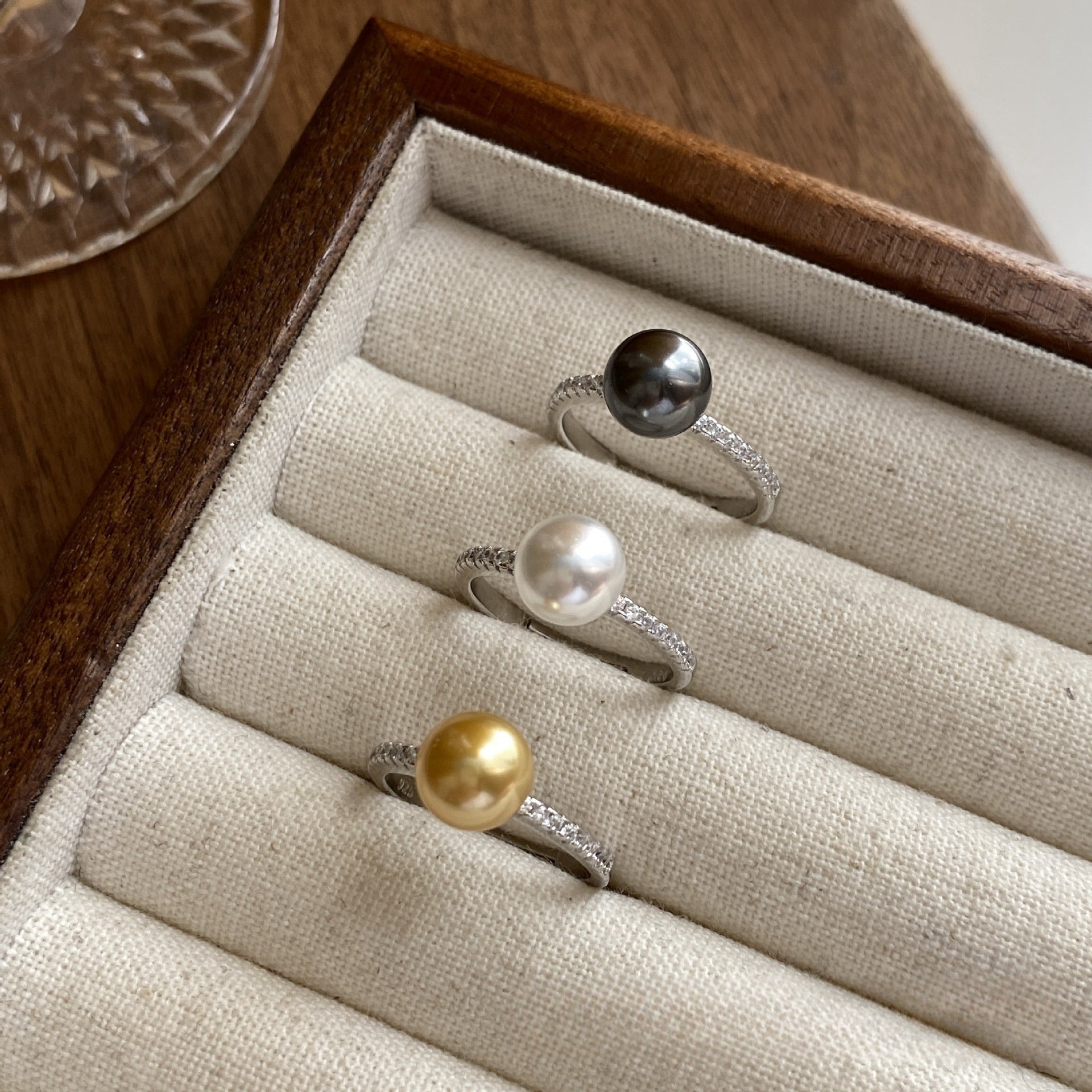 Charming Pearl Ring for Any Occasion