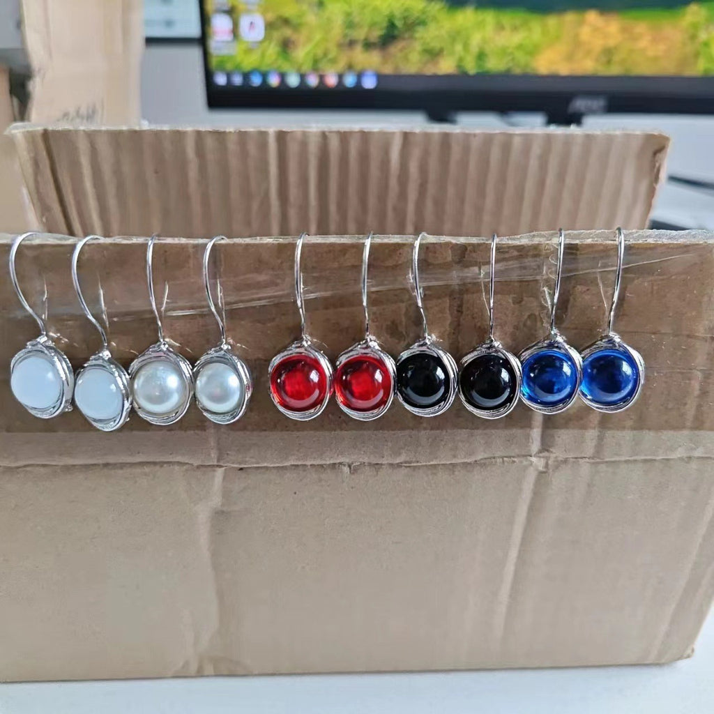 Classic Earring with Timeless Appeal