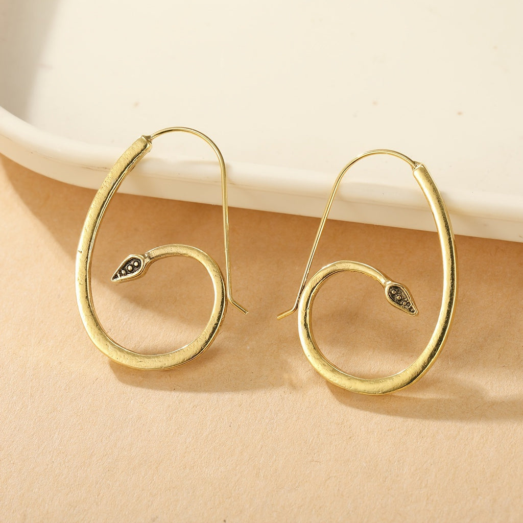 Classic Earring with Timeless Appeal