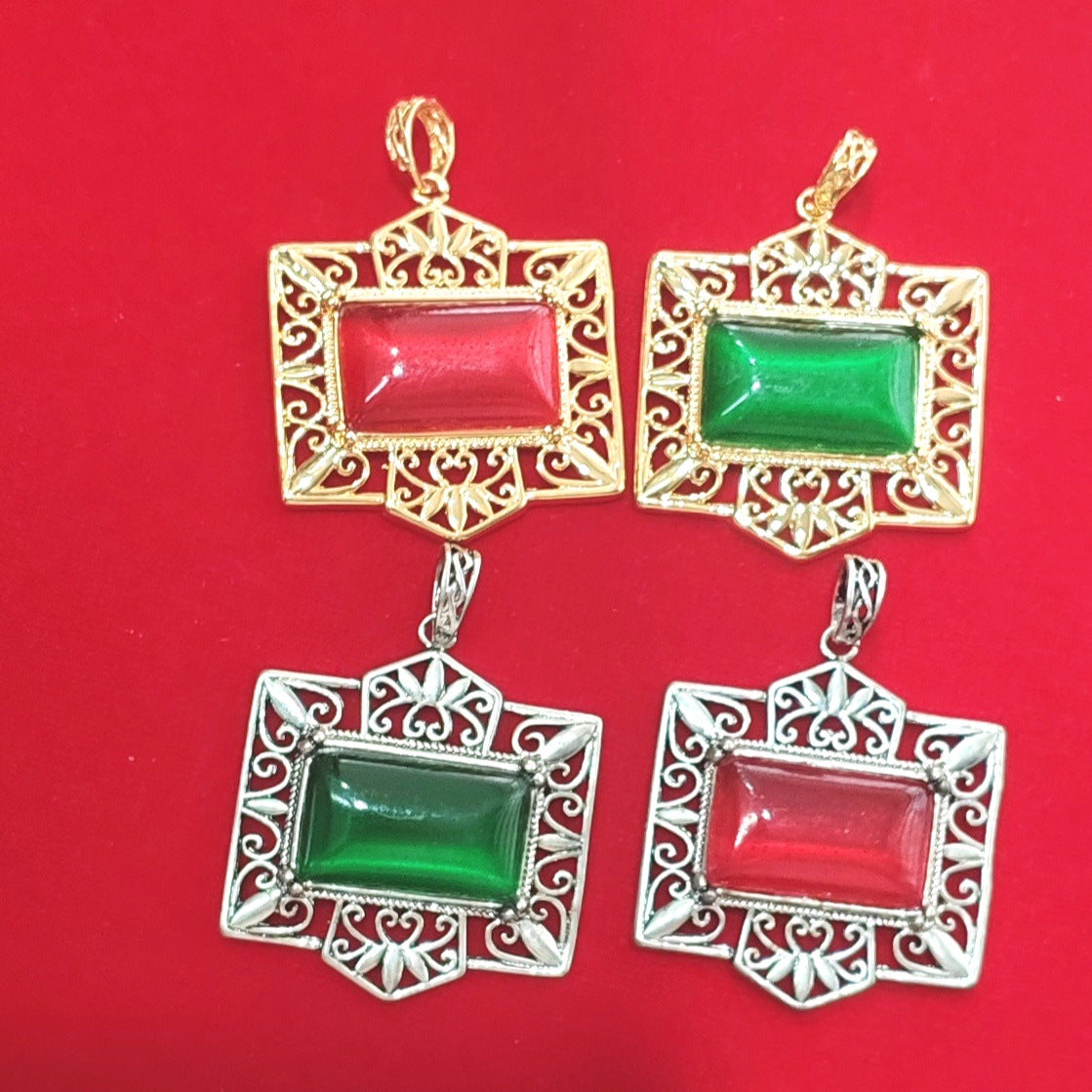 Beautiful Necklace with Unique Style