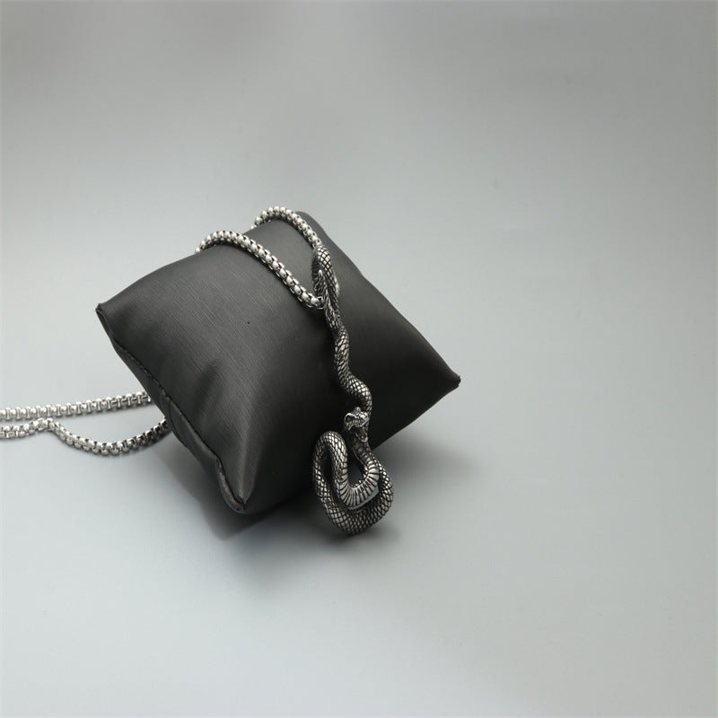 Charming Necklace for Any Occasion