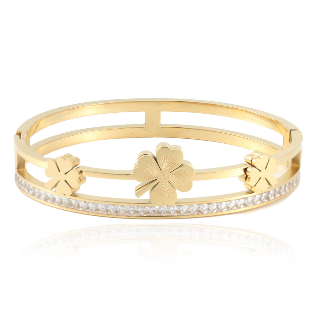 Beautiful Bracelet with Unique Style