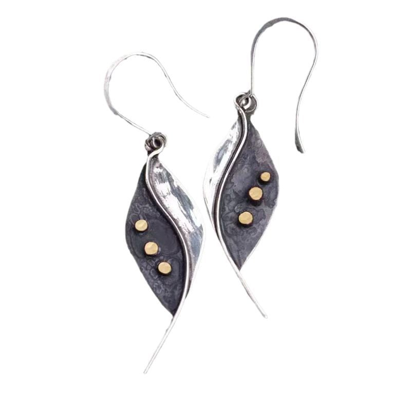 Delicate Artisan Gold Earring