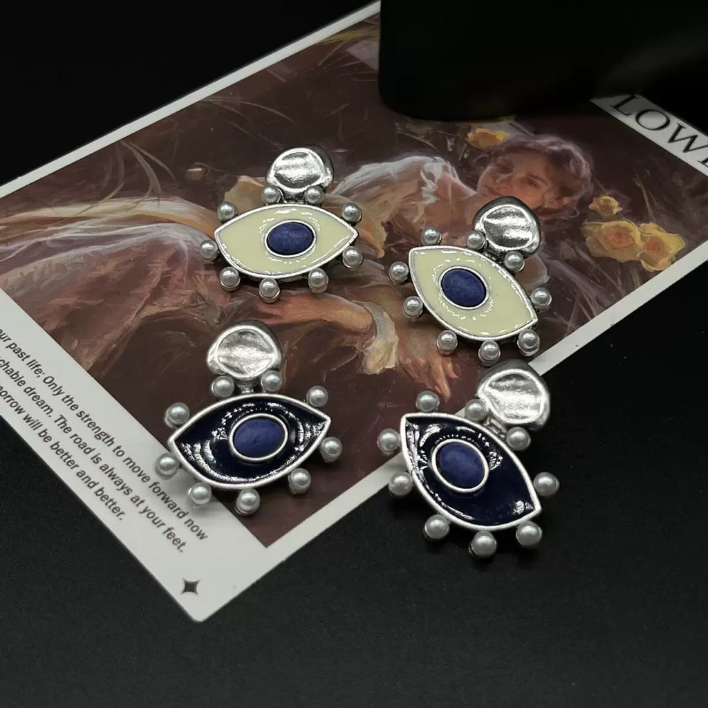 Delicate Artisan Pearl Earring