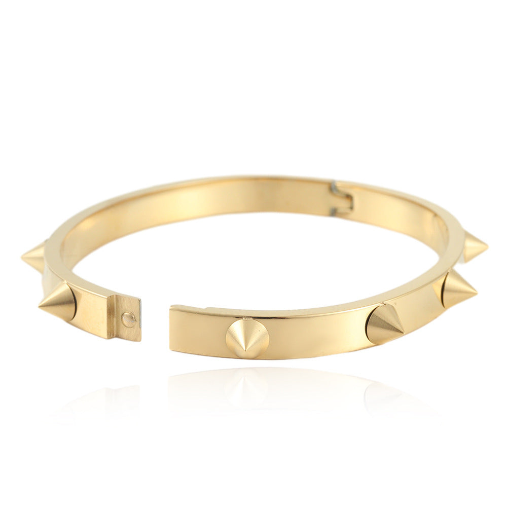 Stunning Bracelet for Daily Wear