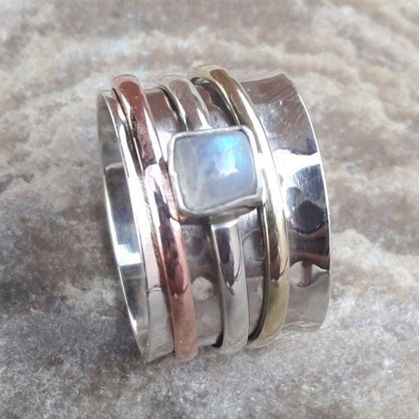 Classic Silver Ring with Timeless Appeal