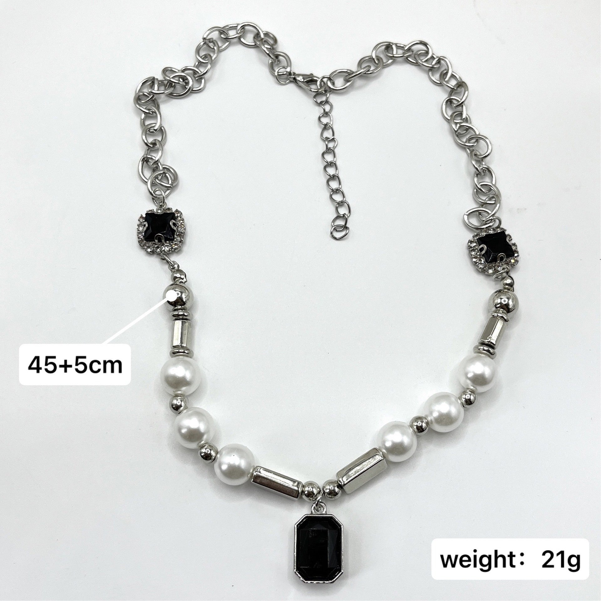 Vintage Handmade Pearl Necklace