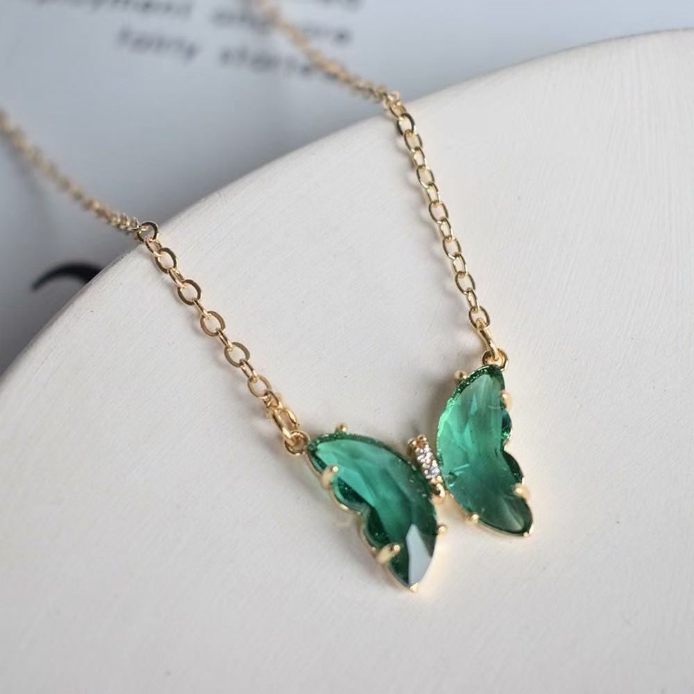 Stunning Necklace for Daily Wear