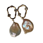 Beautiful Pearl Earring with Unique Style