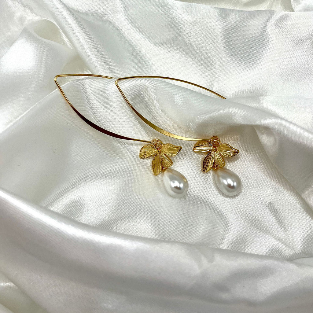 Romantic Pearl Earring for Special Moments