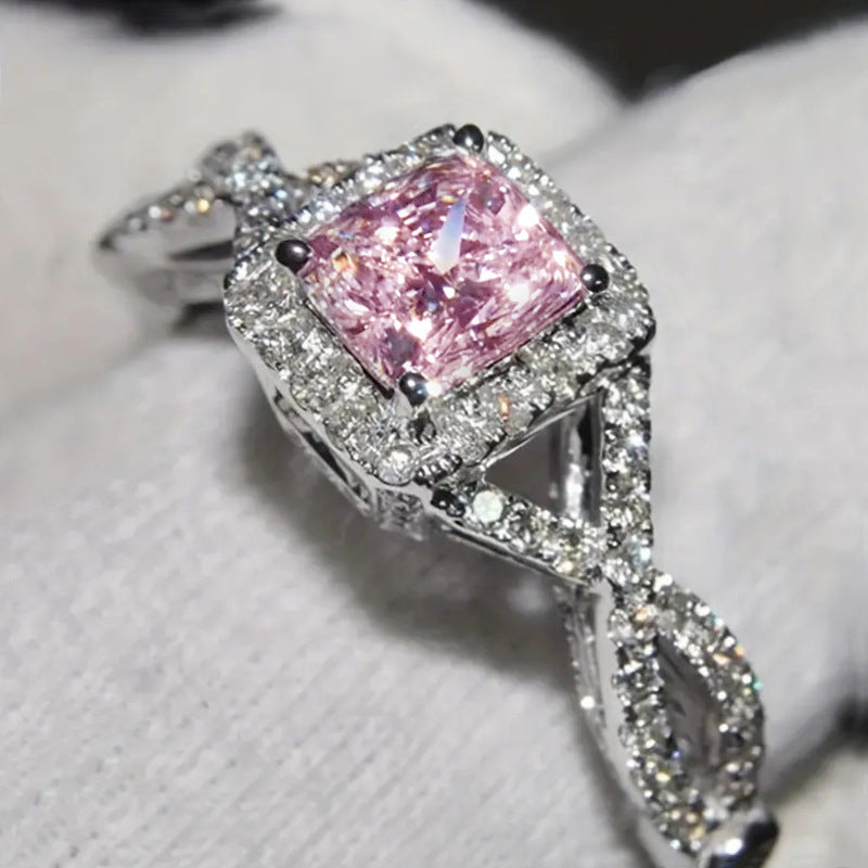 Beautiful Chain with Unique Style