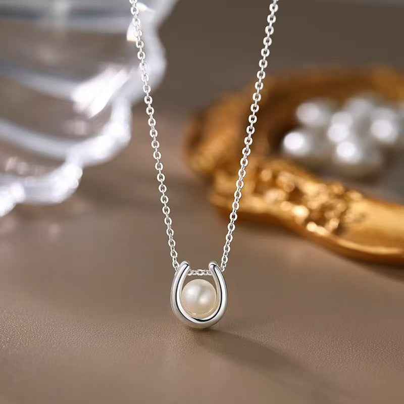 Stunning Pearl Necklace for Daily Wear