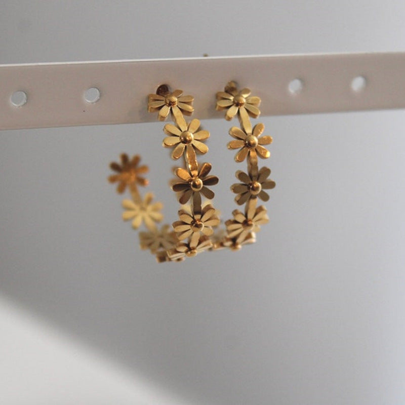 Beautiful Earring with Unique Style