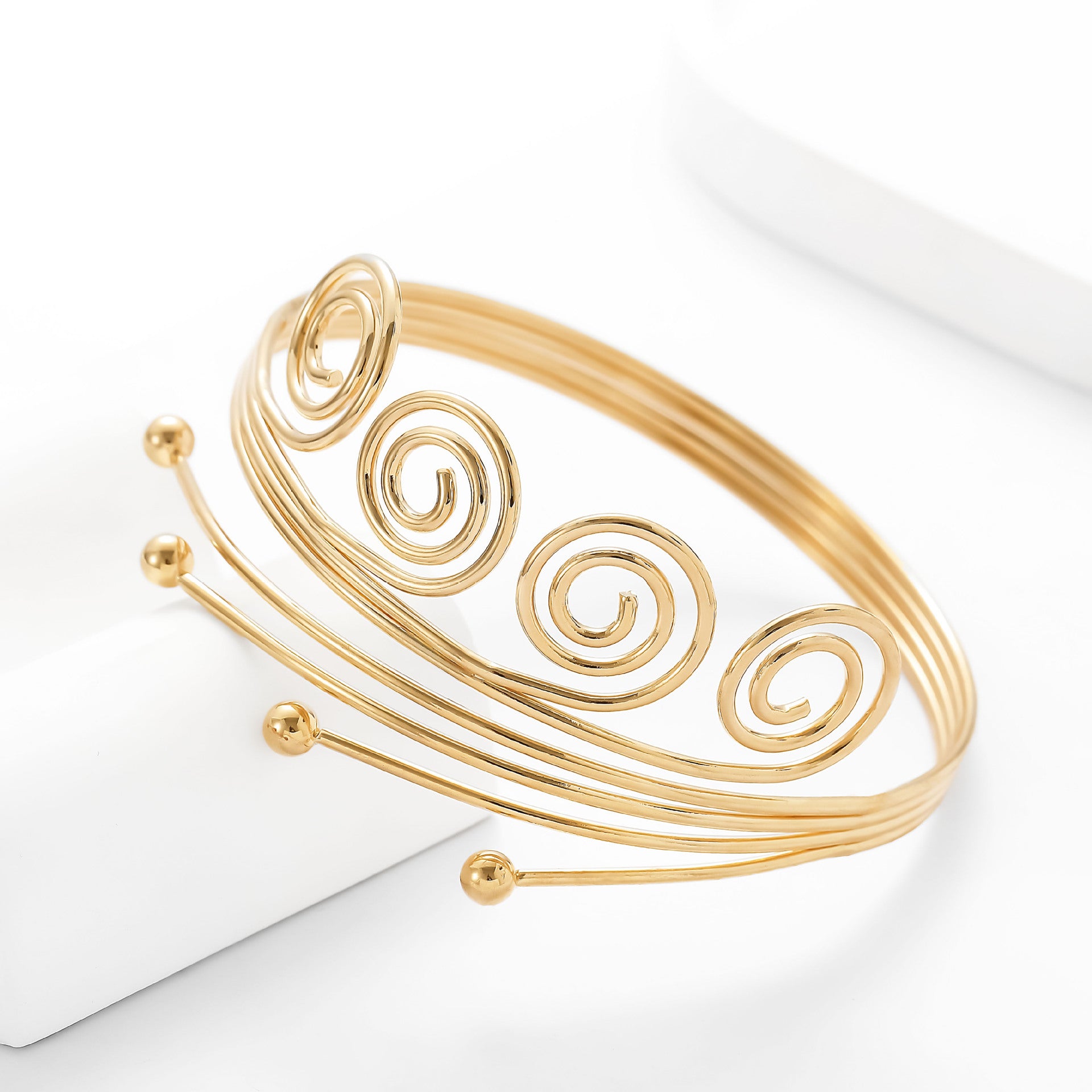 Beautiful Bracelet with Unique Style