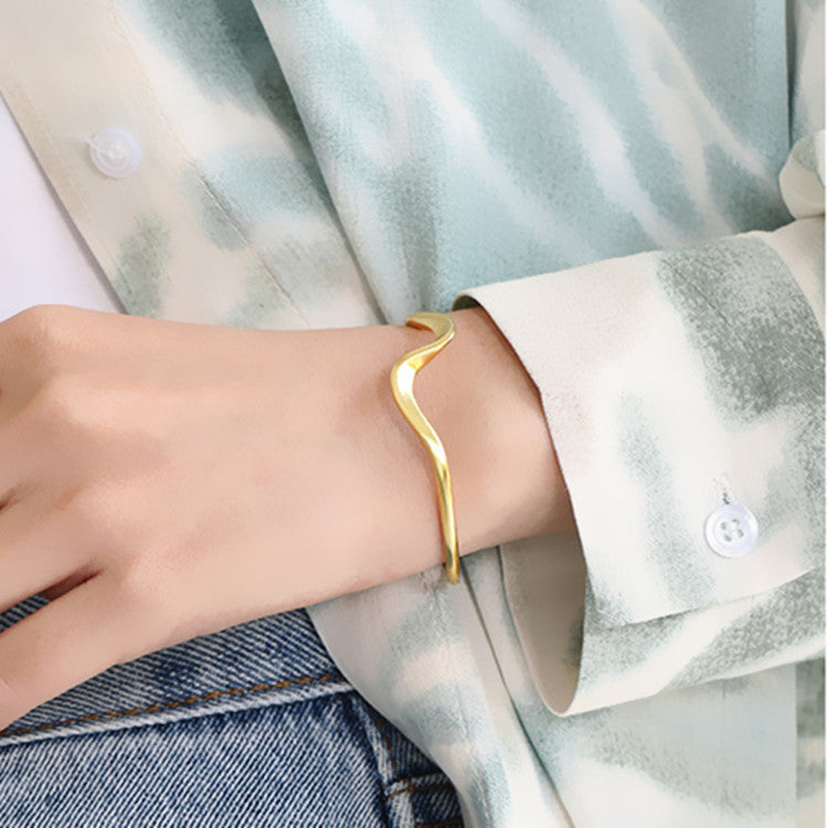 Stunning Bracelet for Daily Wear