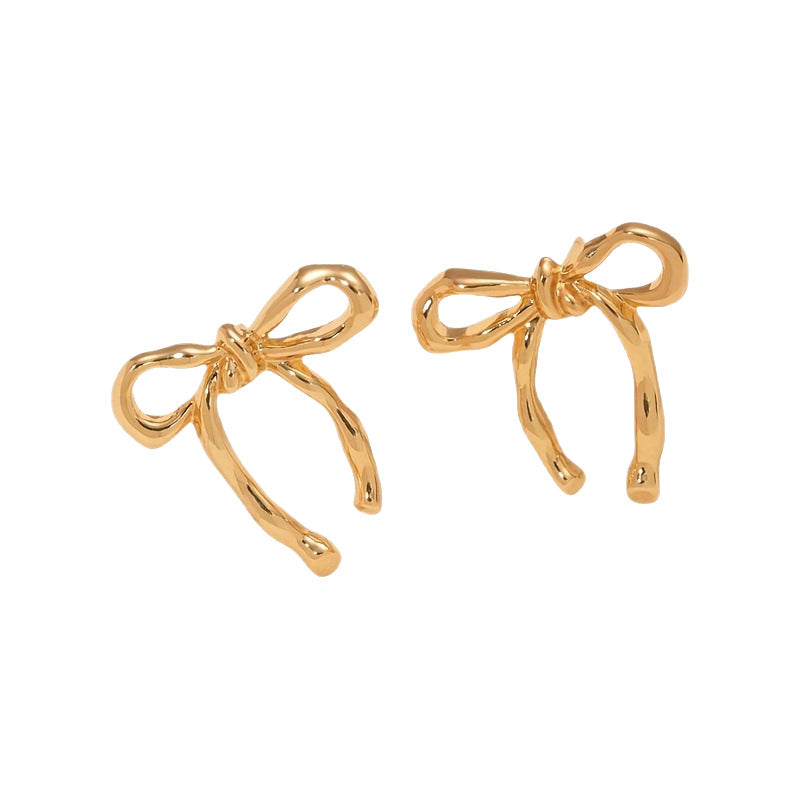 Classic Earring with Timeless Appeal
