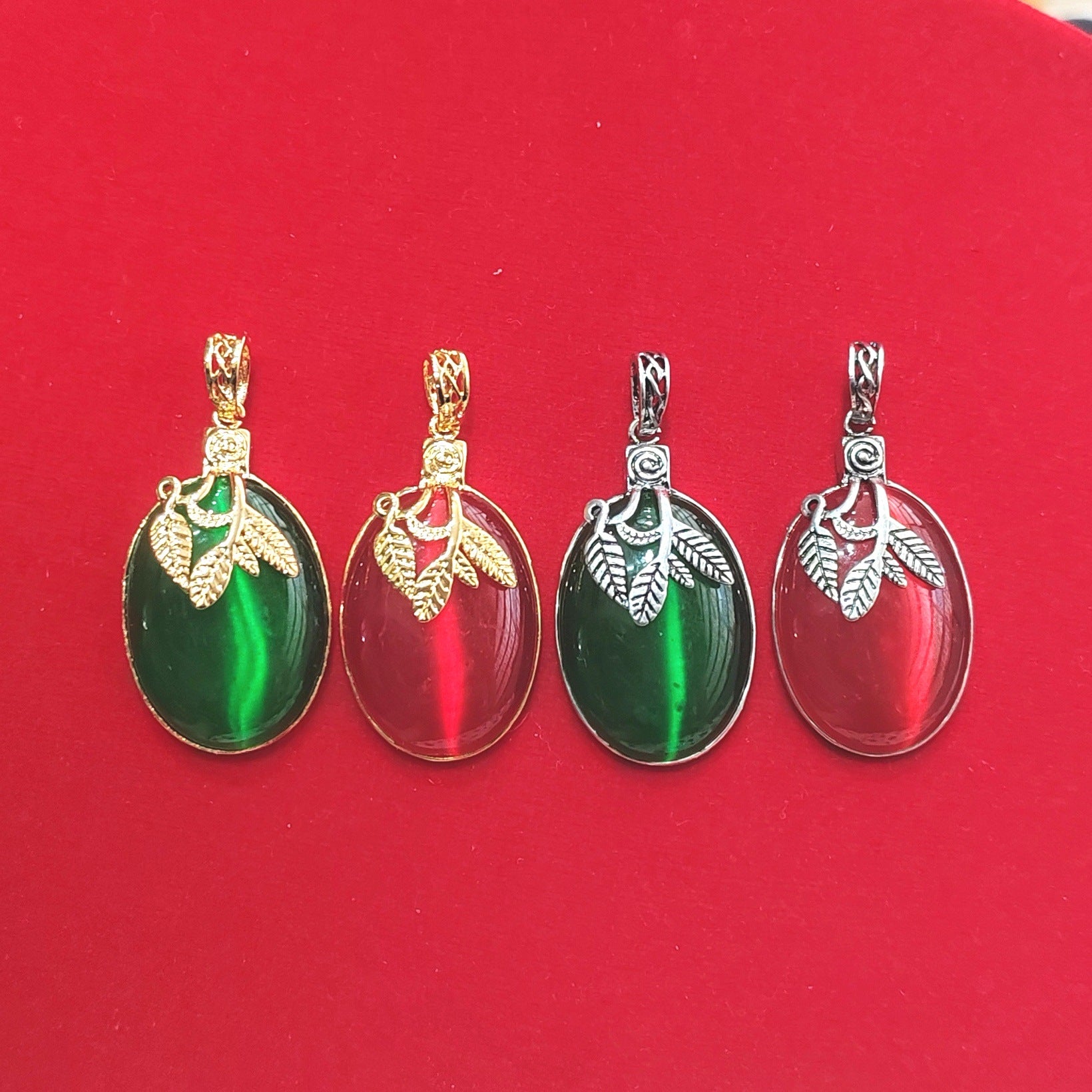 Stunning Necklace for Daily Wear