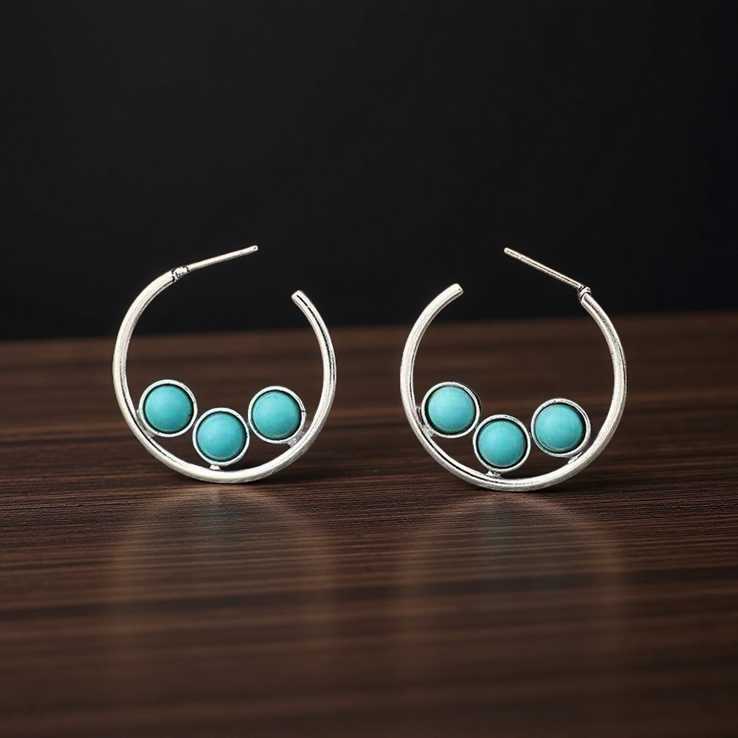 Stunning Earring for Daily Wear