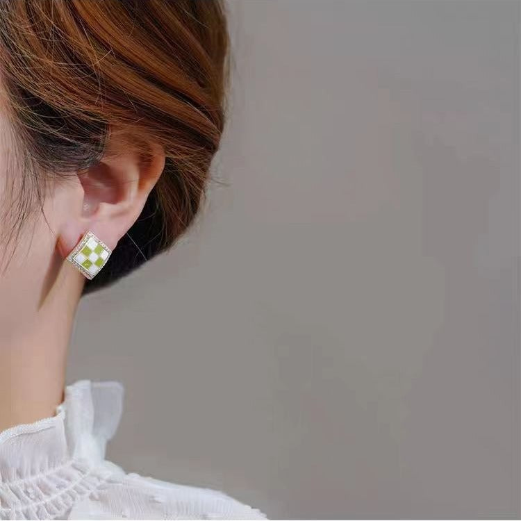 Beautiful Earring with Unique Style
