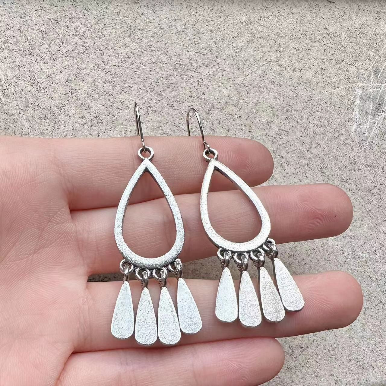 Charming Earring for Any Occasion