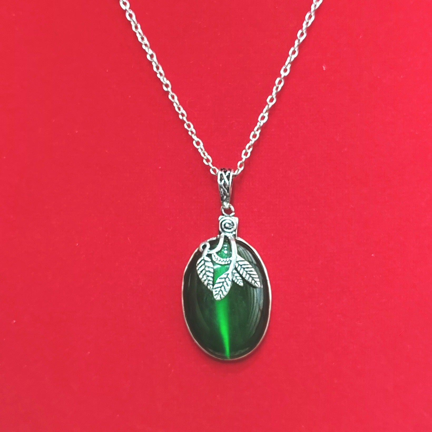 Stunning Necklace for Daily Wear