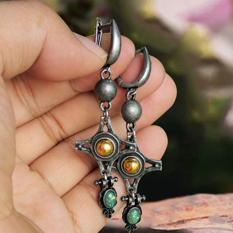 Vintage Handmade Earring