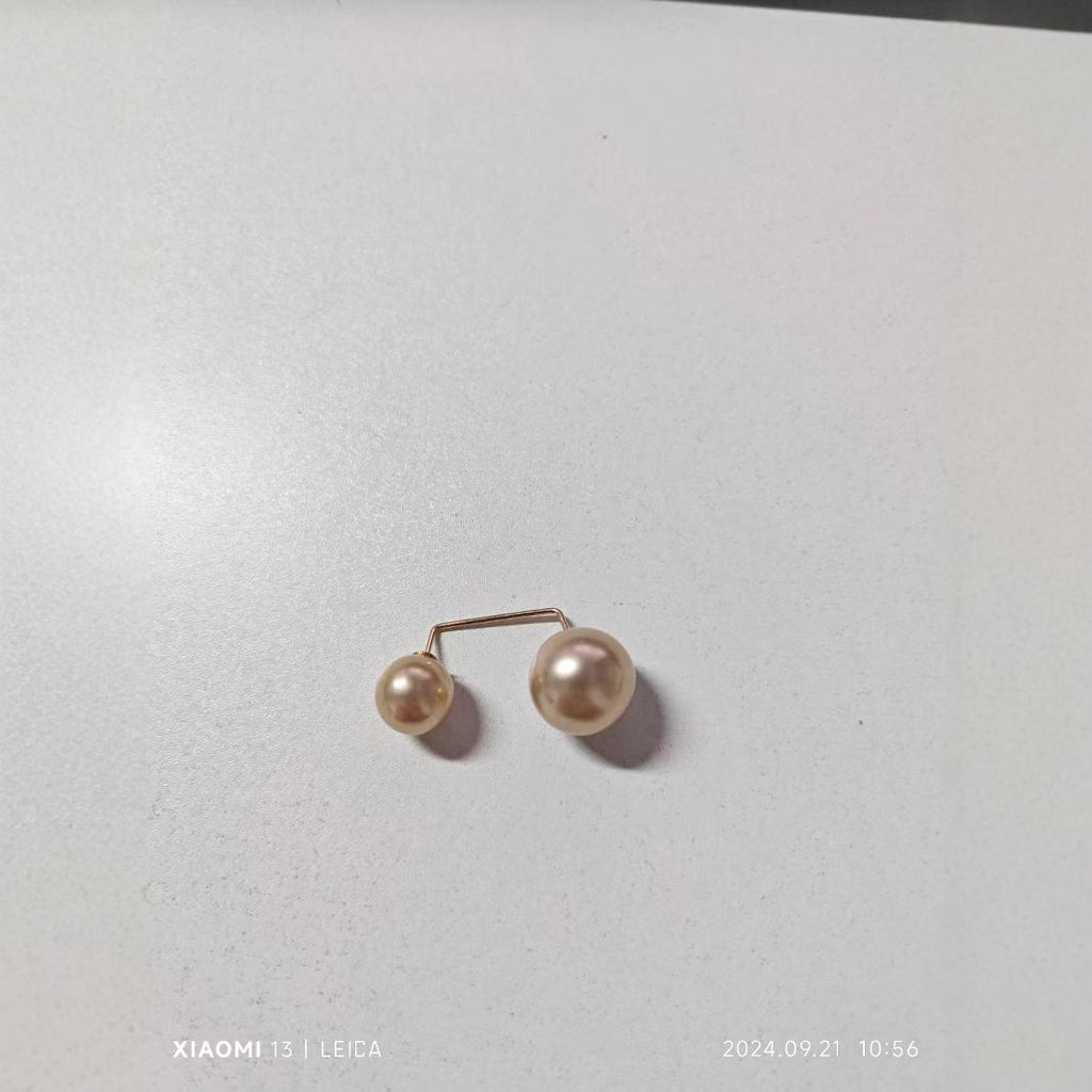 Classic Pearl Piece with Timeless Appeal