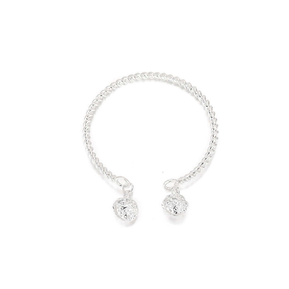 Beautiful Bracelet with Unique Style