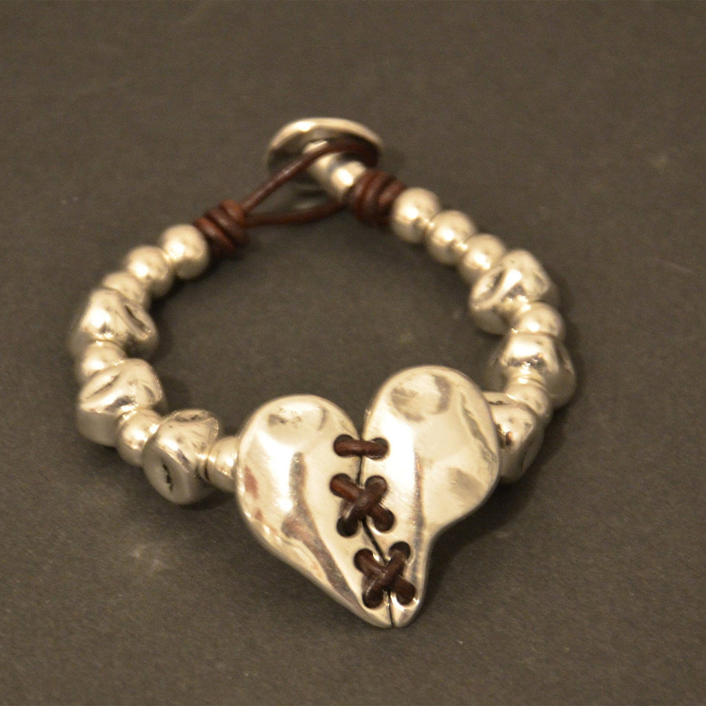 Charming Bracelet for Any Occasion
