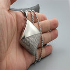 Beautiful Necklace with Unique Style