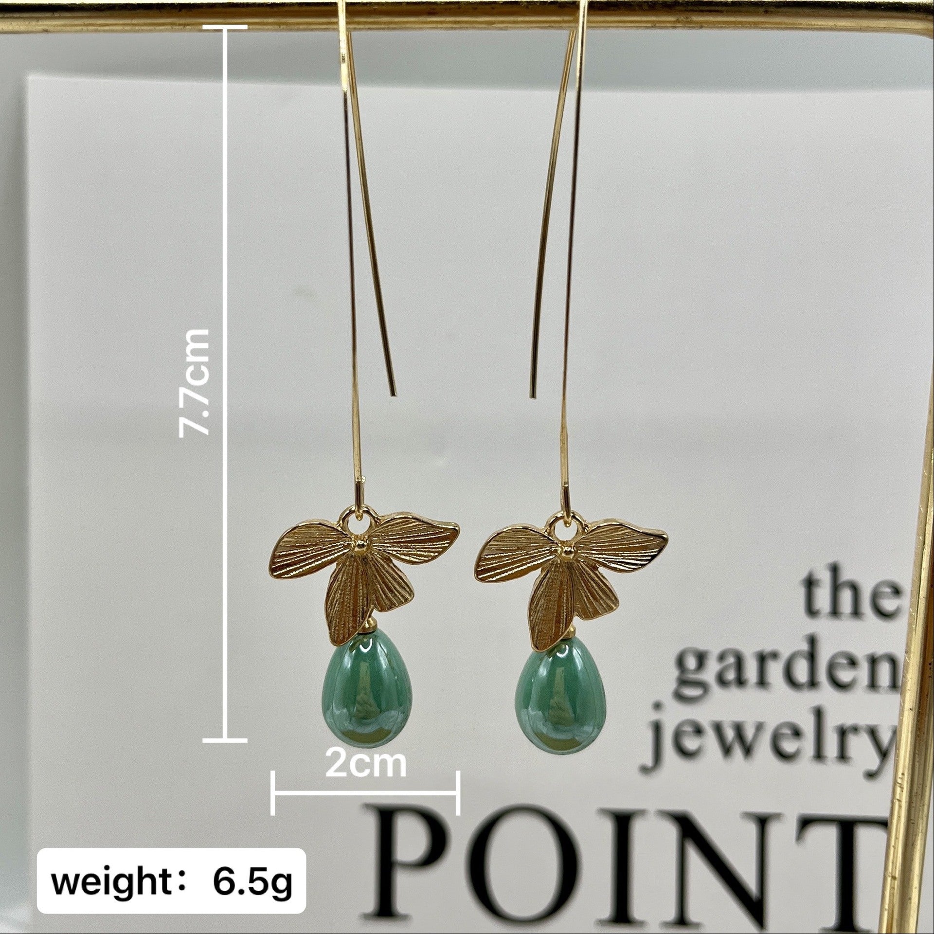 Romantic Pearl Earring for Special Moments