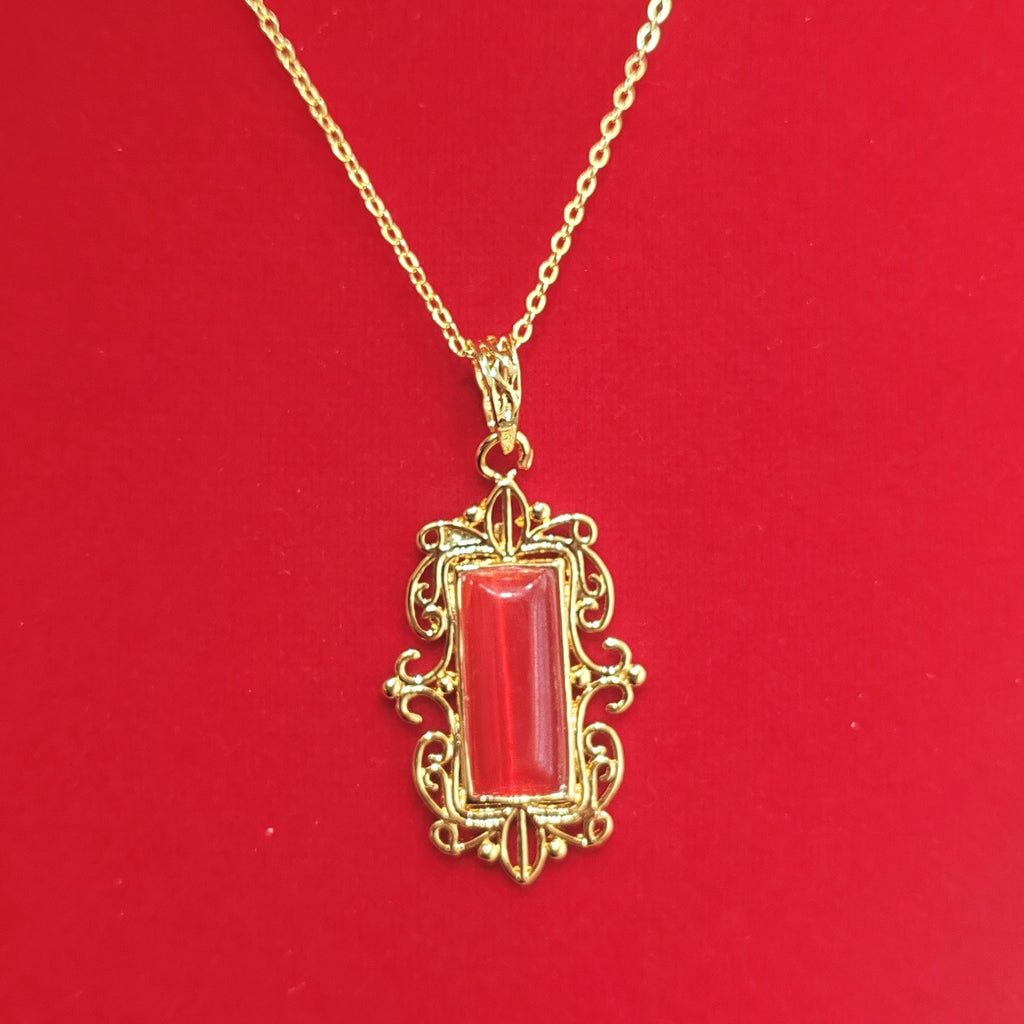 Classic Necklace with Timeless Appeal