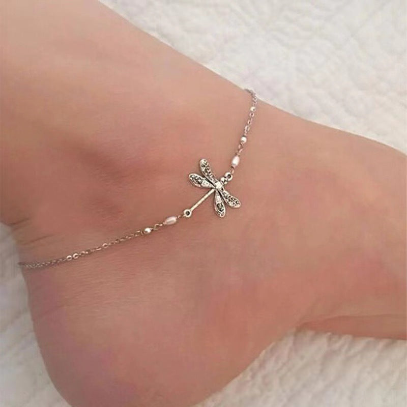 Classic Pearl Anklet with Timeless Appeal