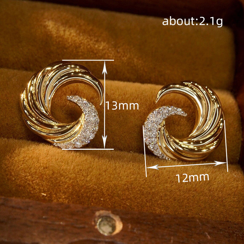Beautiful Earring with Unique Style