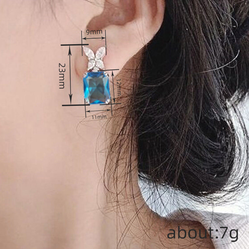 Beautiful Earring with Unique Style