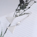 Beautiful Pearl Earring with Unique Style