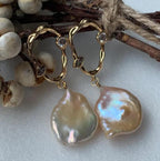 Beautiful Pearl Earring with Unique Style