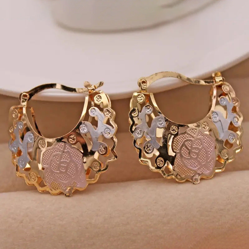 Beautiful Earring with Unique Style