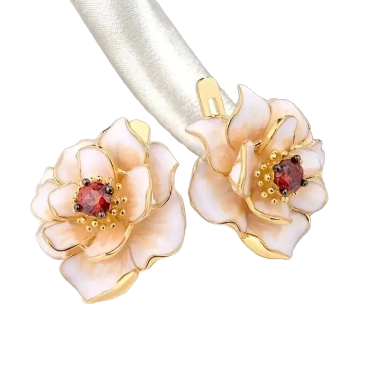 Romantic Earring for Special Moments