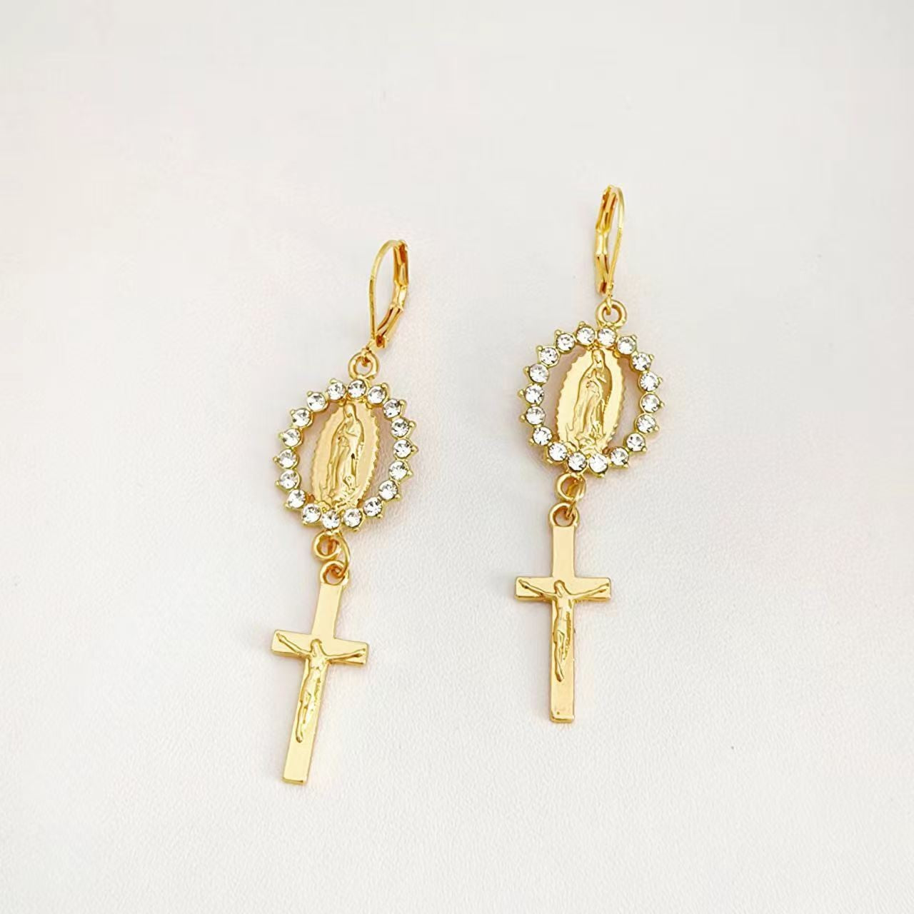 Stunning Earring for Daily Wear