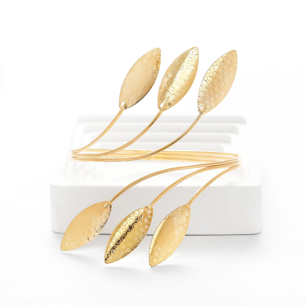 Beautiful Bracelet with Unique Style